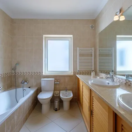 Ferienhaus Townhouse T4 Vista Mar Óbidos
